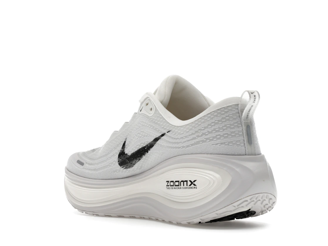 Vue 24 de Nike Vomero Plus Run