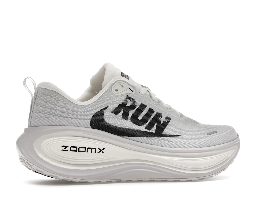 Vue 35 de Nike Vomero Plus Run