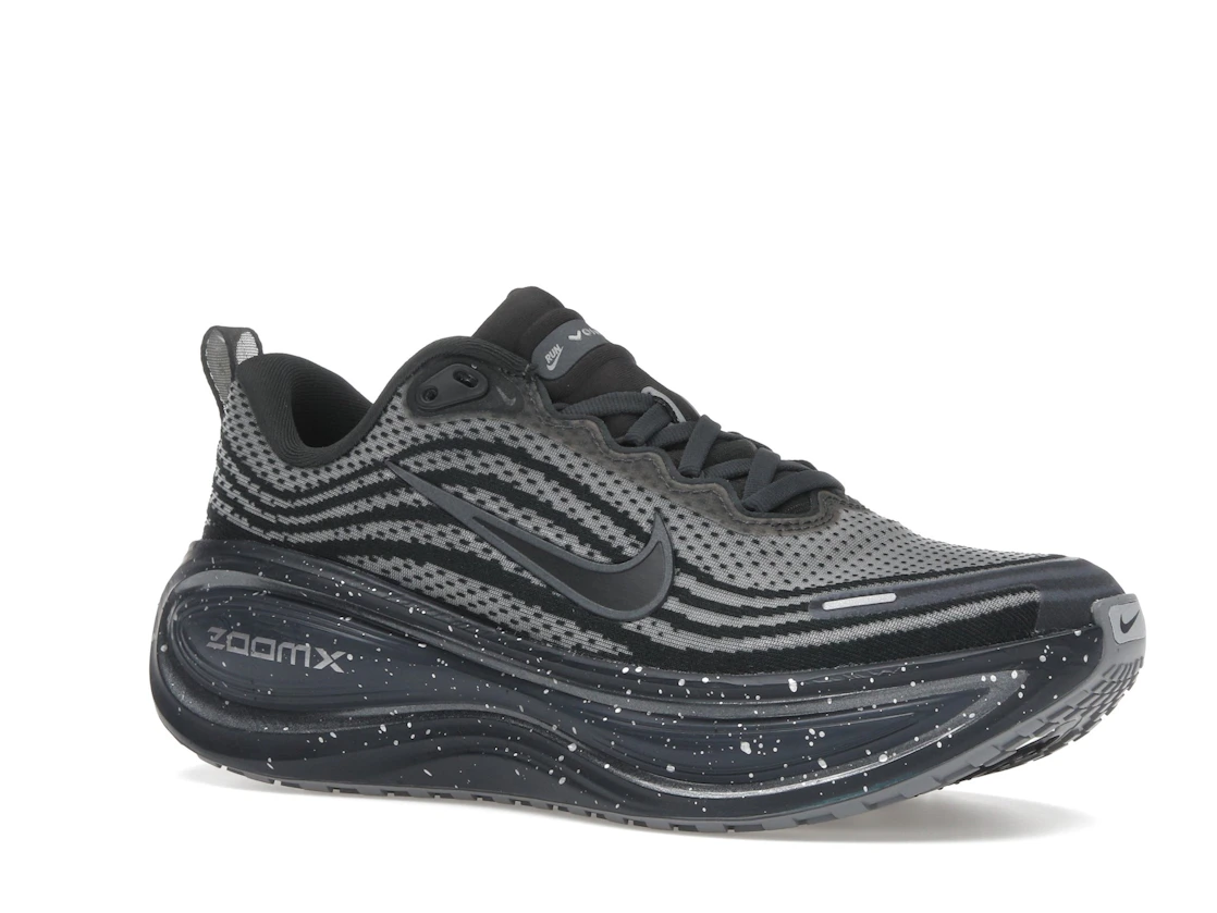 Vue 4 de Nike Vomero Plus Speckle Anthracite Dark Obsidian