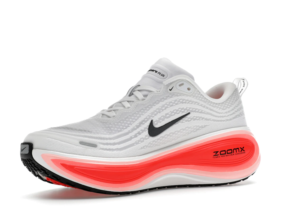 Vue 16 de Nike Vomero Plus White Black Bright Crimson