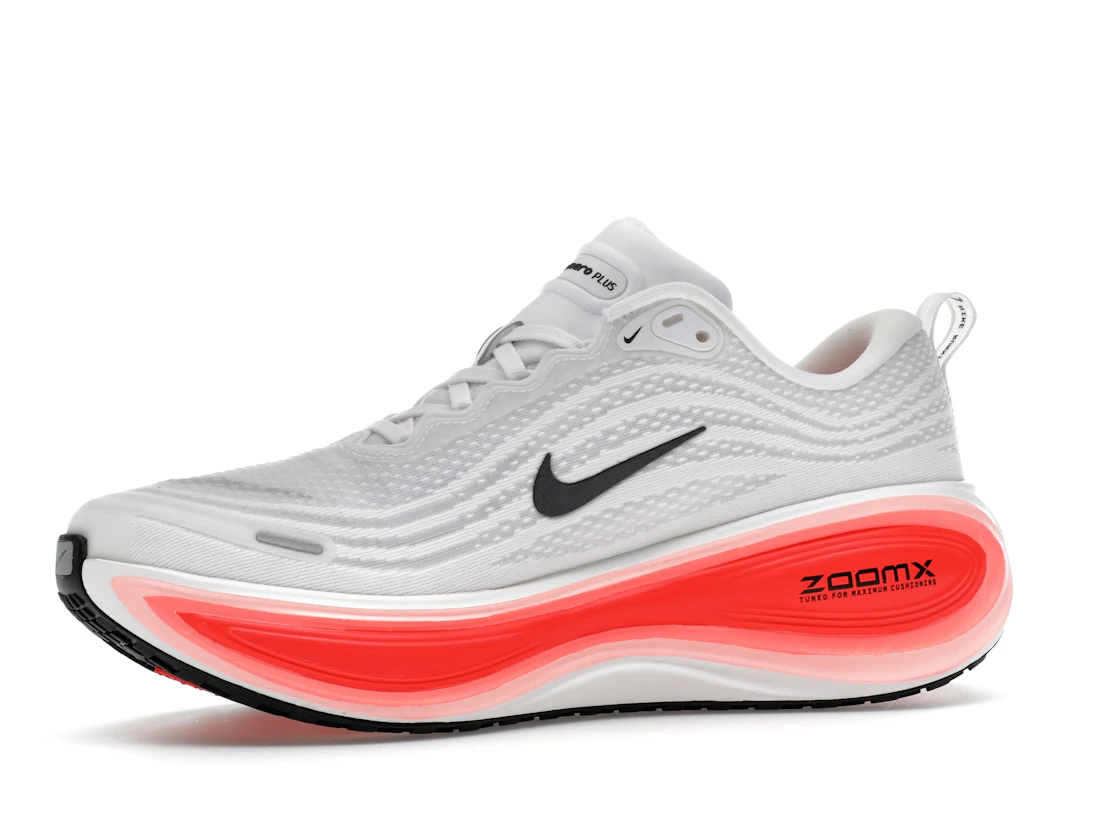 Vue 17 de Nike Vomero Plus White Black Bright Crimson