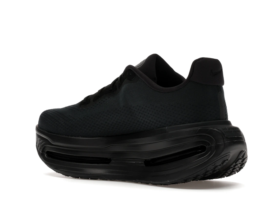 Vue 23 de Nike Vomero Premium SP Black Mini Chrome Swoosh