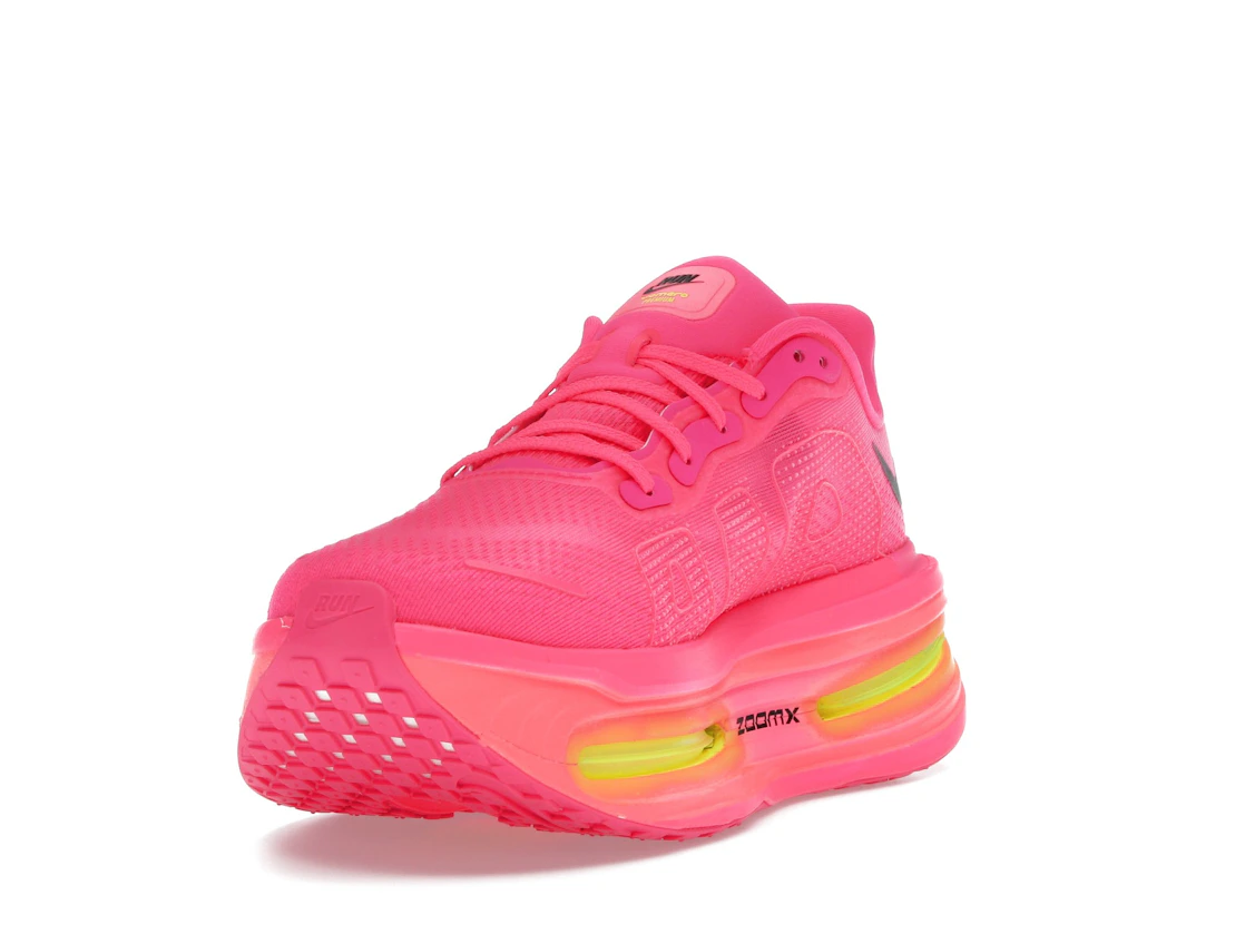 Vue 13 de Nike Vomero Premium Hyper Pink 
