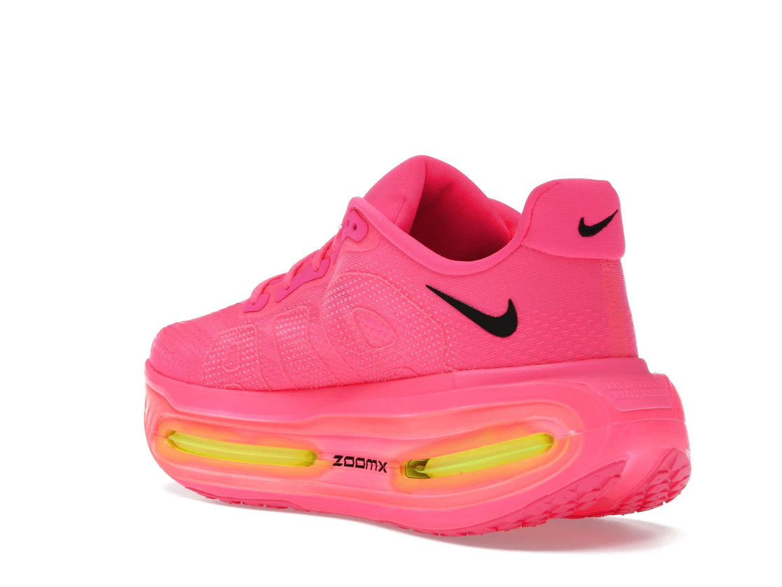 Vue 24 de Nike Vomero Premium Hyper Pink 