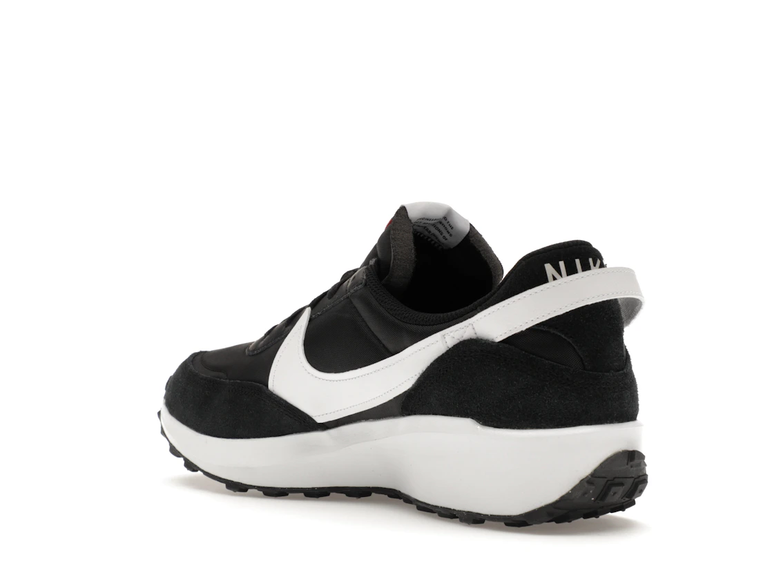 Vue 24 de Nike Waffle Debut Black White