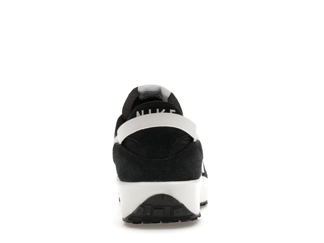 Vue 28 de Nike Waffle Debut Black White