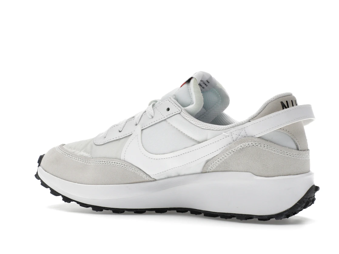 Vue 22 de Nike Waffle Debut White Black Orange
