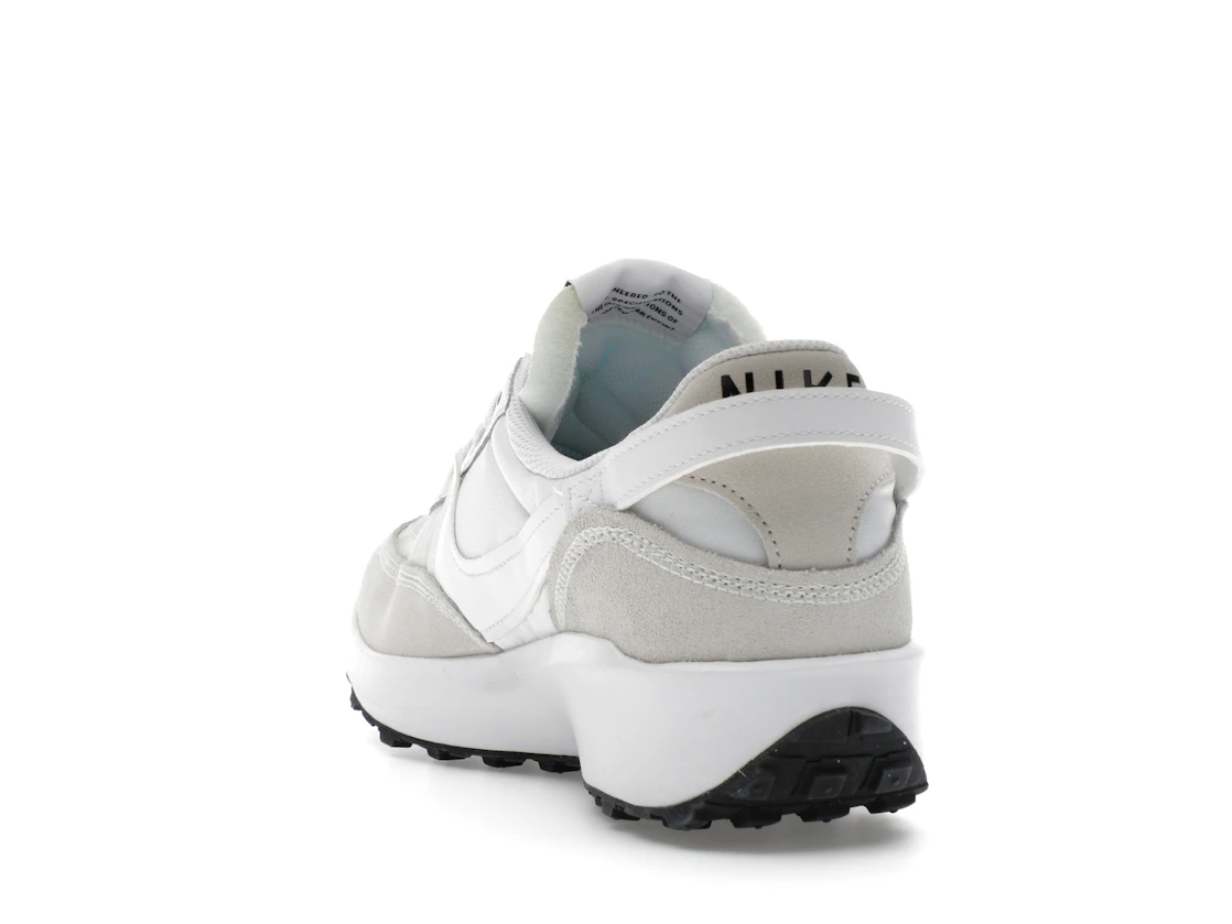 Vue 26 de Nike Waffle Debut White Black Orange
