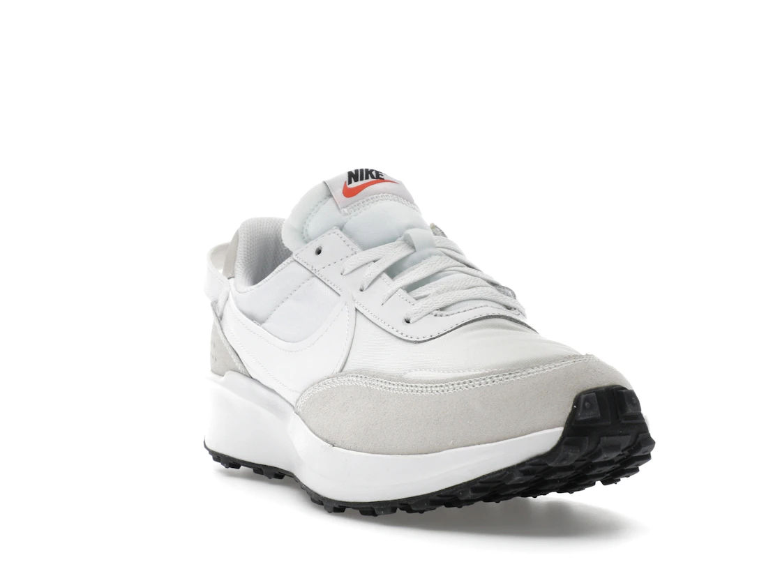Vue 7 de Nike Waffle Debut White Black Orange