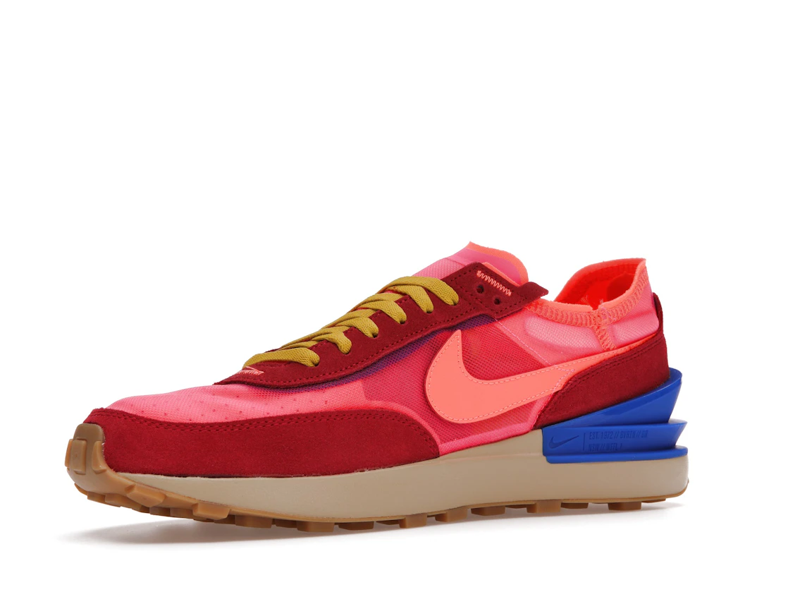 Vue 16 de Nike Waffle One Powerwall BRS