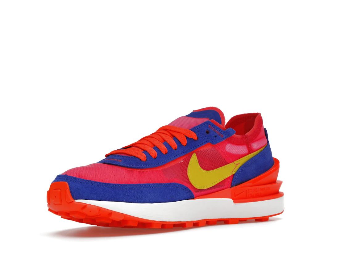 Vue 15 de Nike Waffle One Racer Blue Hyper Pink 