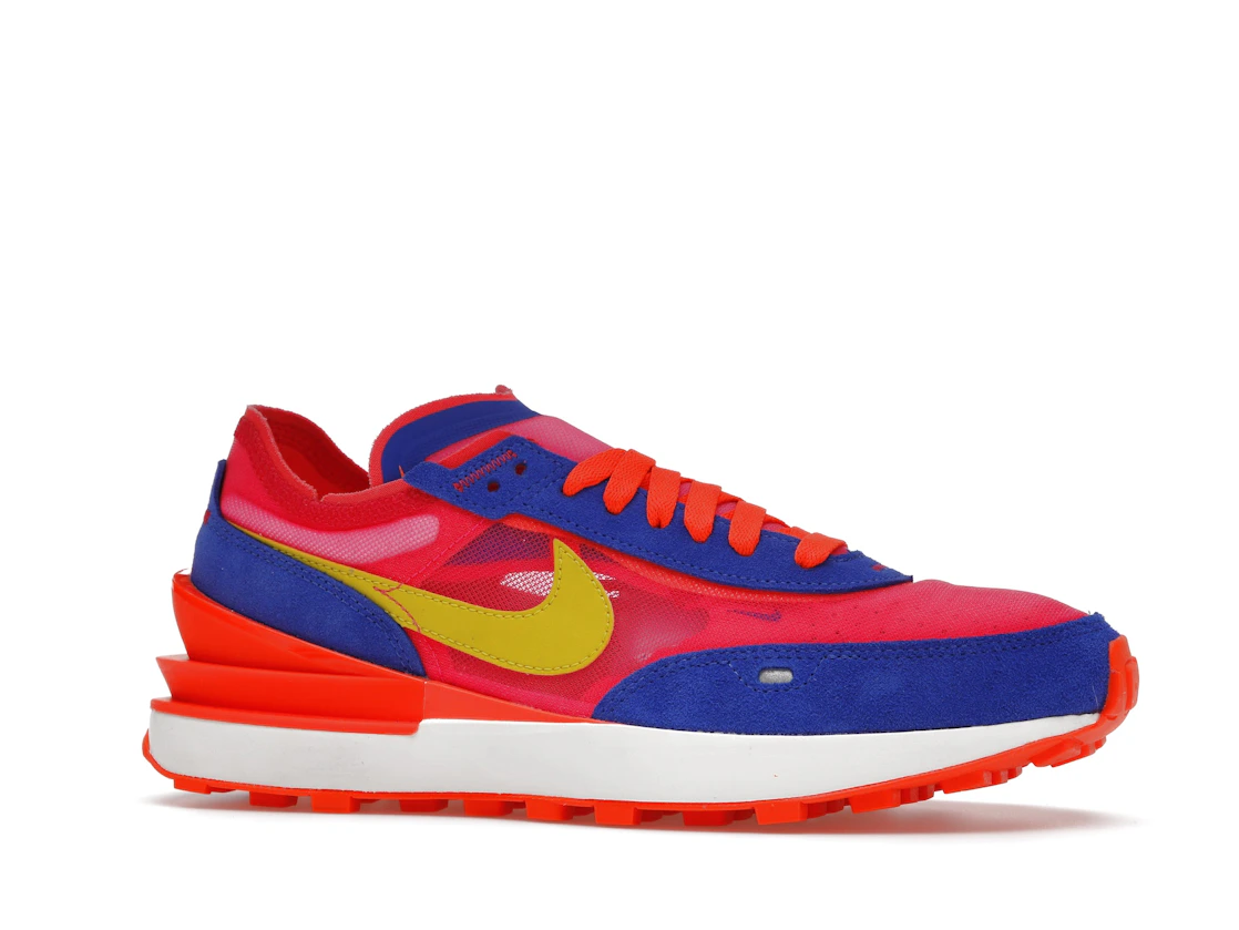 Vue 3 de Nike Waffle One Racer Blue Hyper Pink 