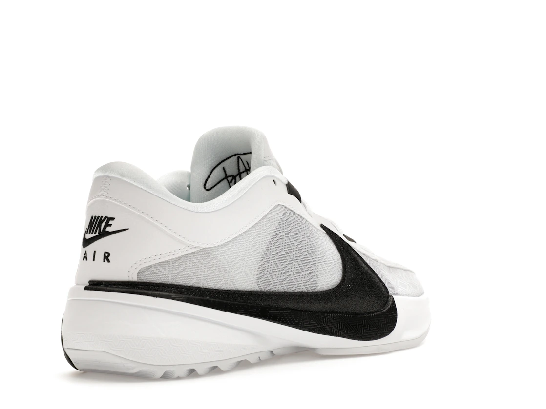 Vue 32 de Nike Zoom Freak 5 TB White