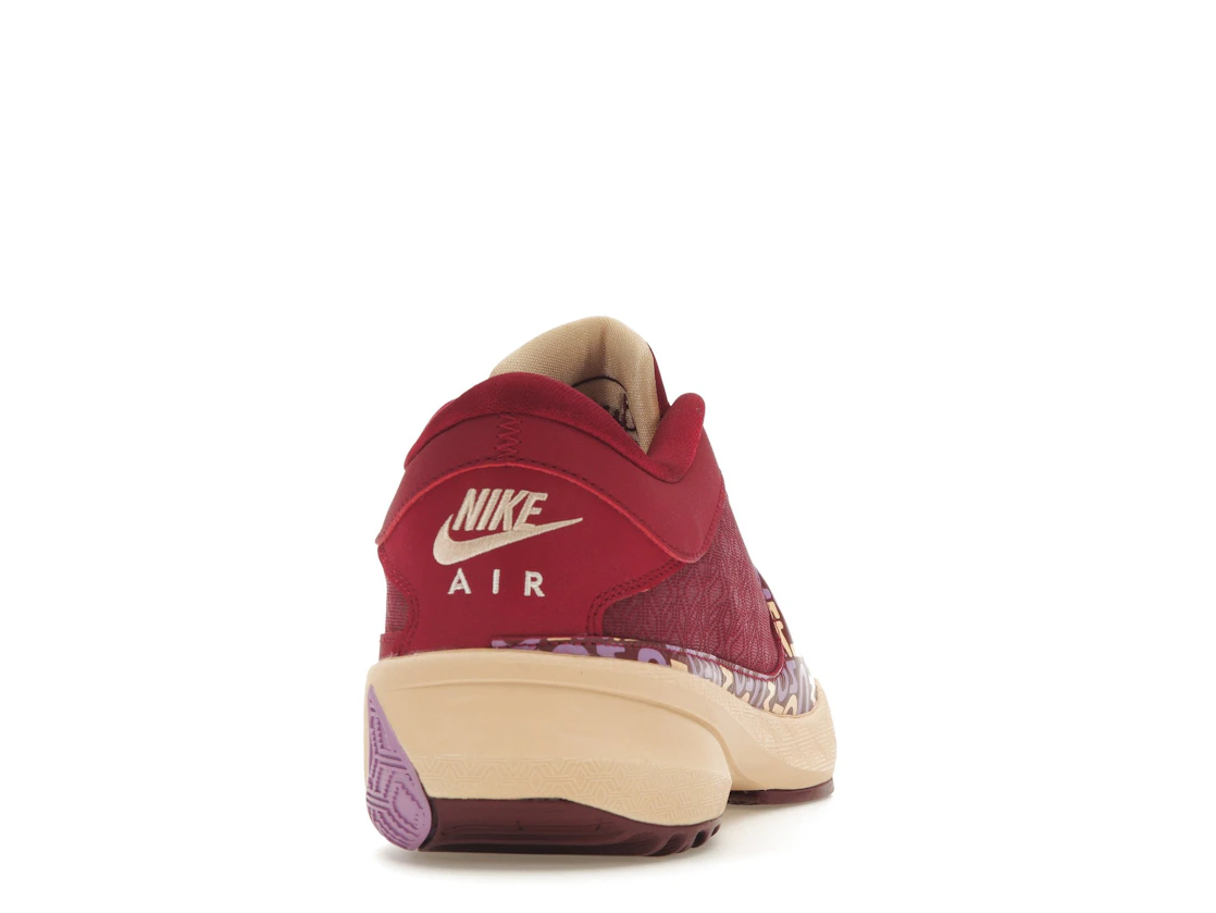 Vue 29 de Nike Zoom Freak 5 Alphabet Bros