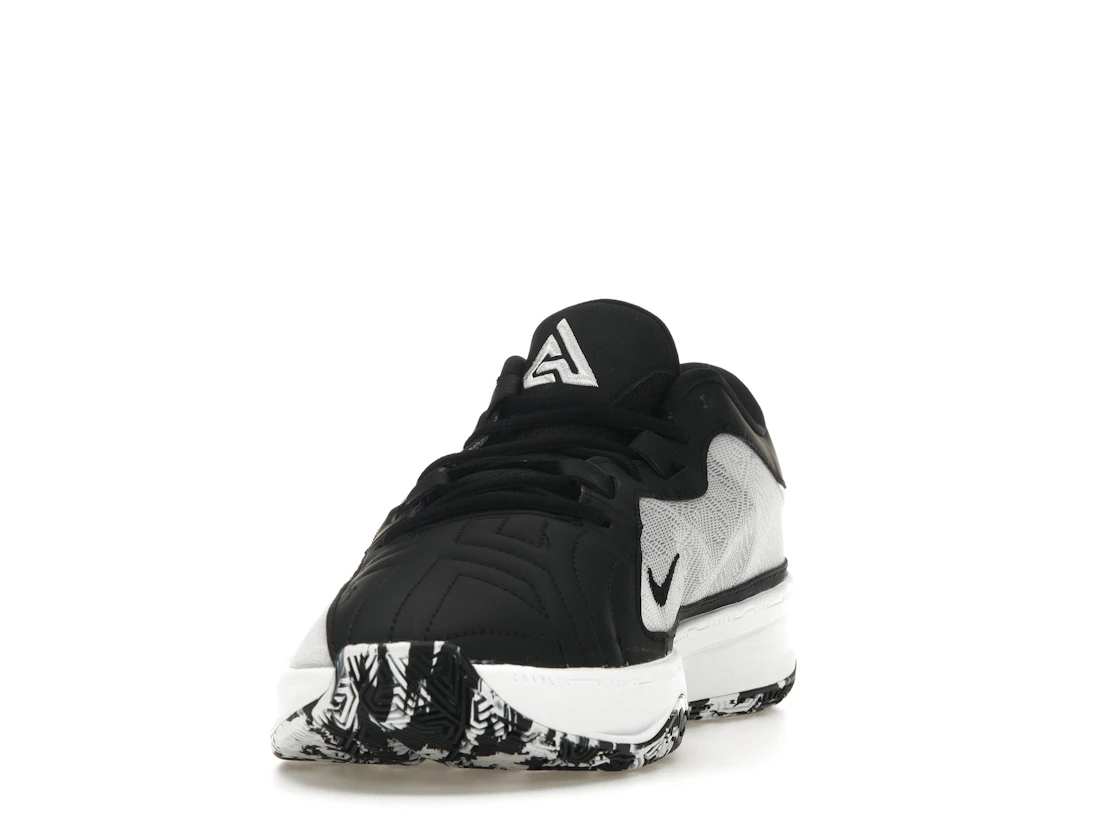 Vue 12 de Nike Zoom Freak 5 Oreo