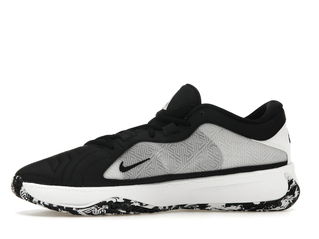 Vue 18 de Nike Zoom Freak 5 Oreo