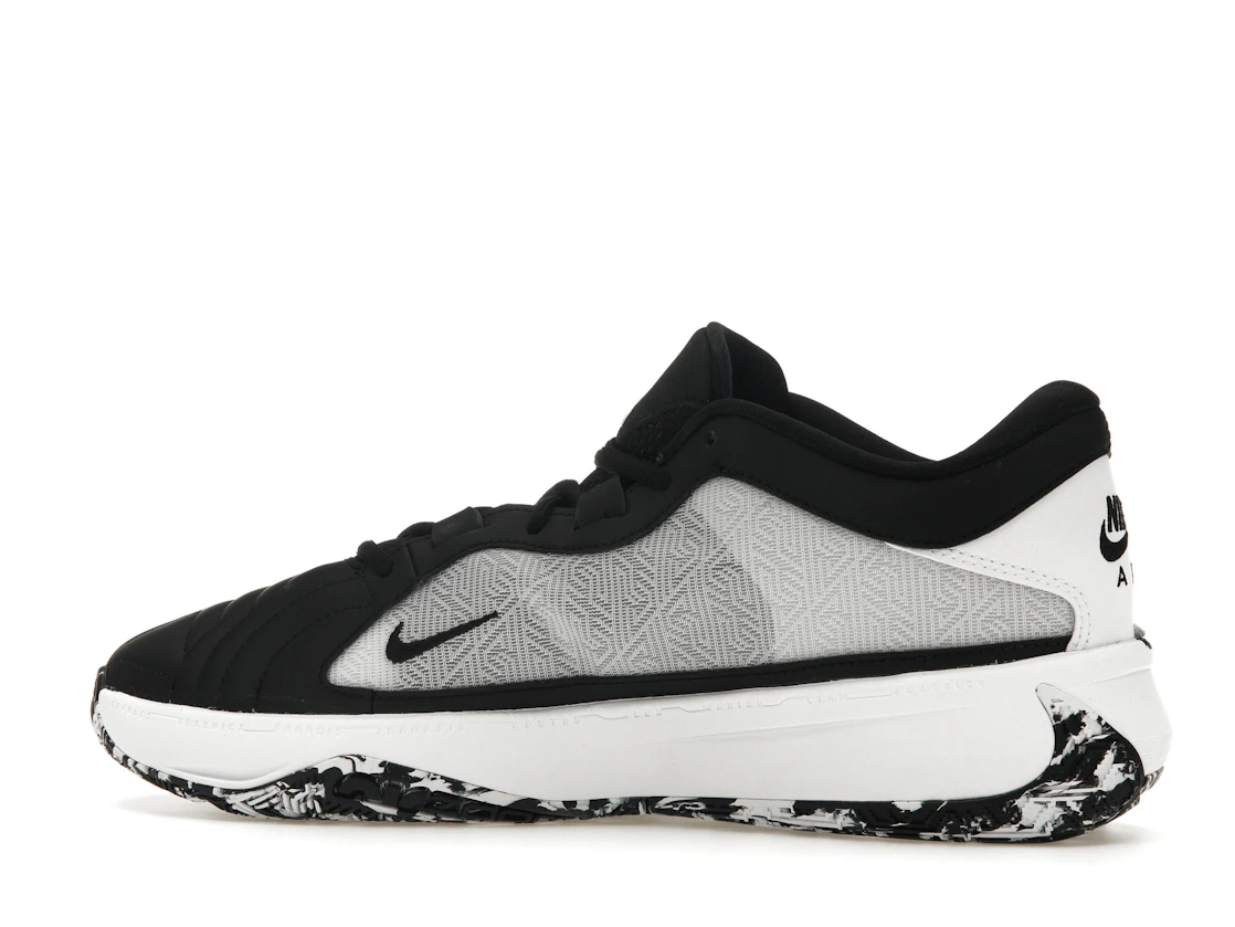 Vue 21 de Nike Zoom Freak 5 Oreo