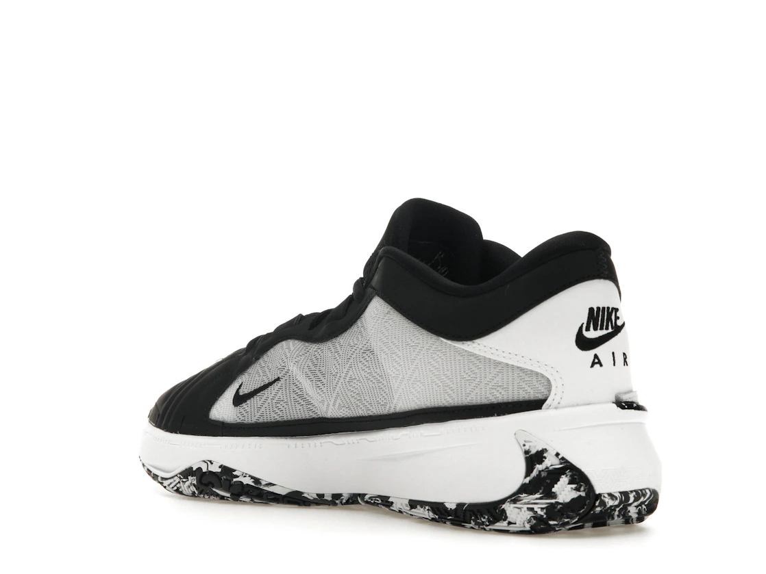 Vue 24 de Nike Zoom Freak 5 Oreo