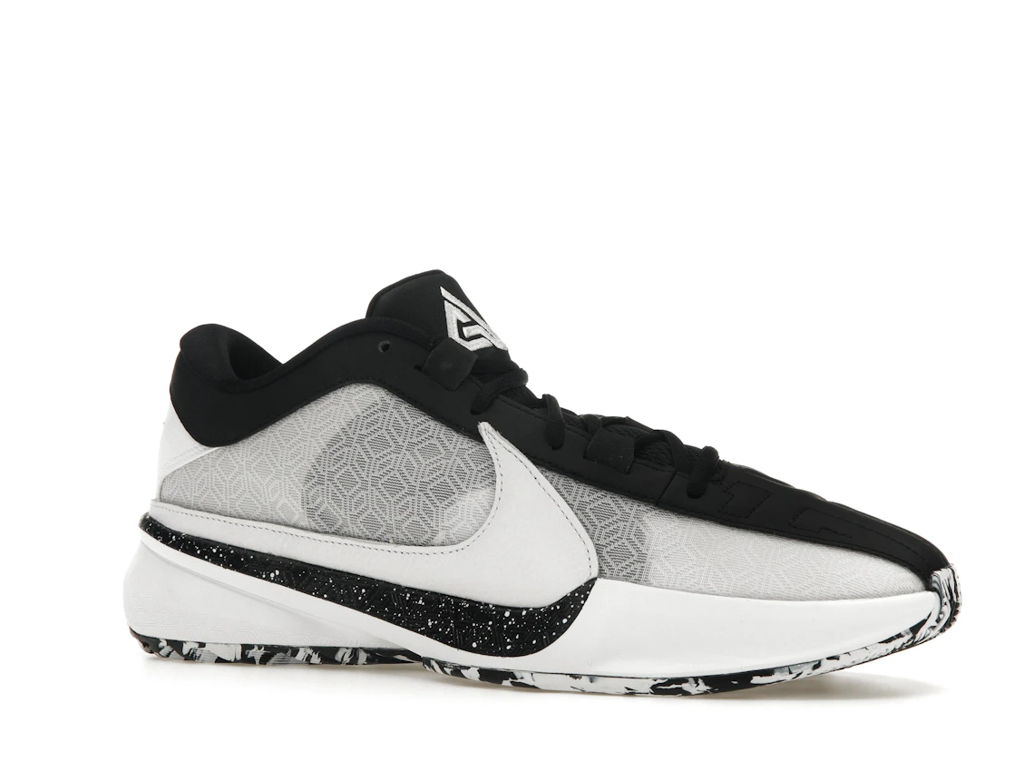 Vue 4 de Nike Zoom Freak 5 Oreo