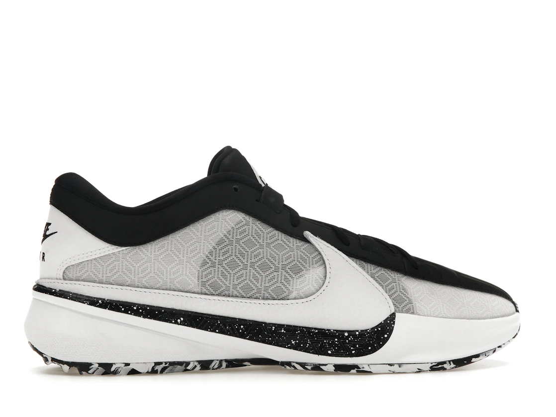 Vue 36 de Nike Zoom Freak 5 Oreo
