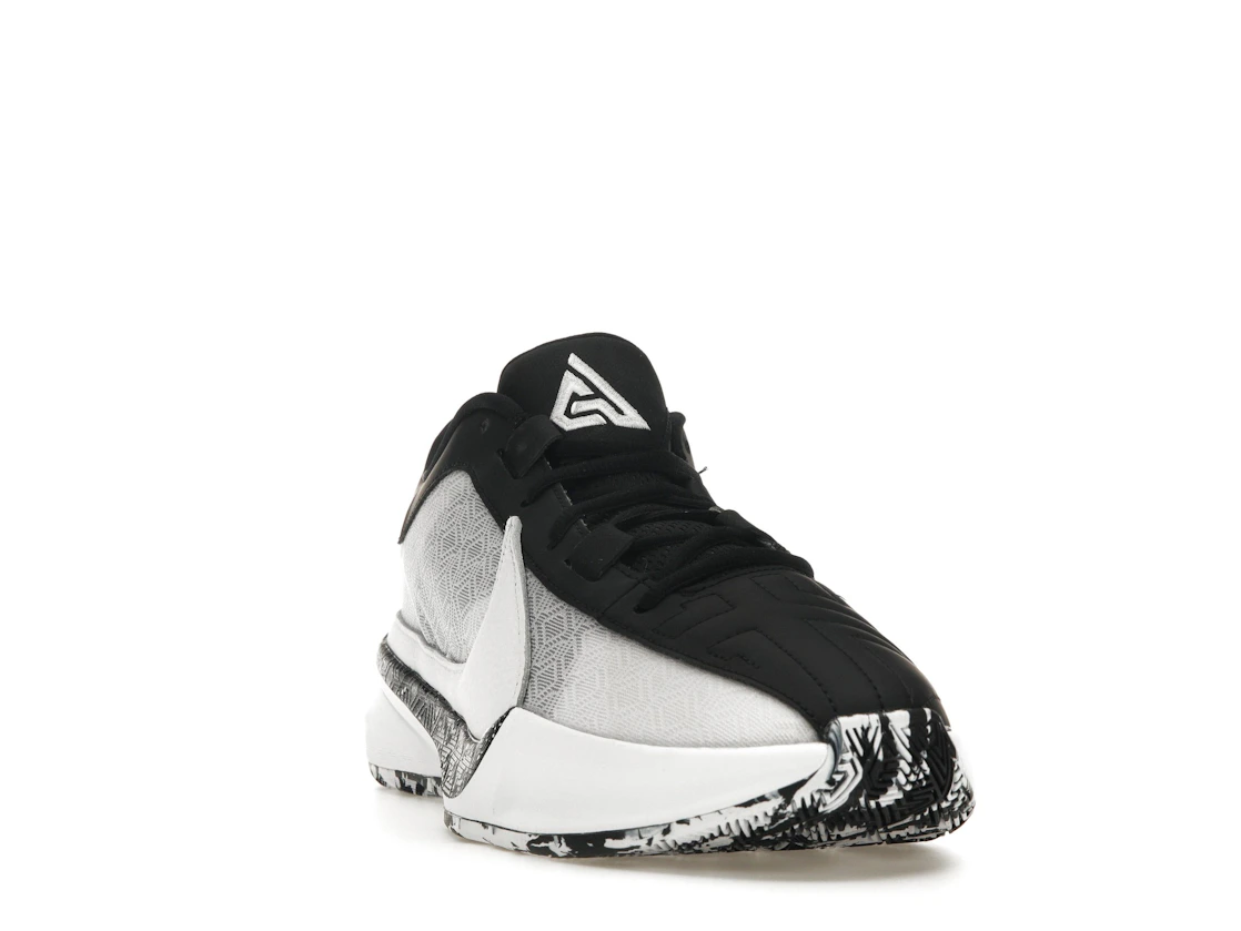 Vue 8 de Nike Zoom Freak 5 Oreo