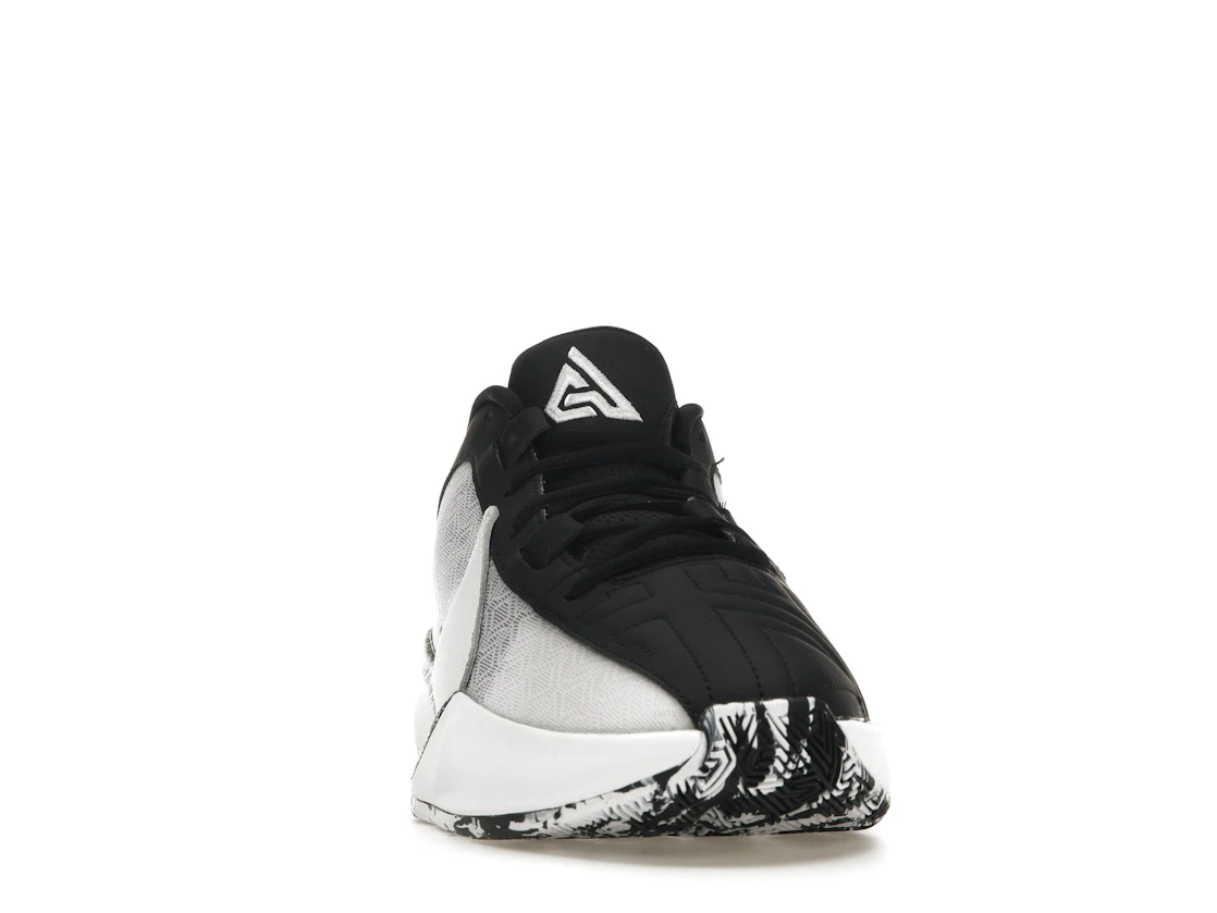 Vue 9 de Nike Zoom Freak 5 Oreo