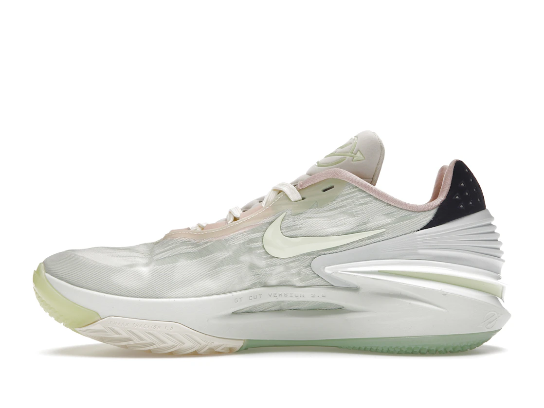Vue 19 de Nike Zoom GT Cut 2 Barely Green