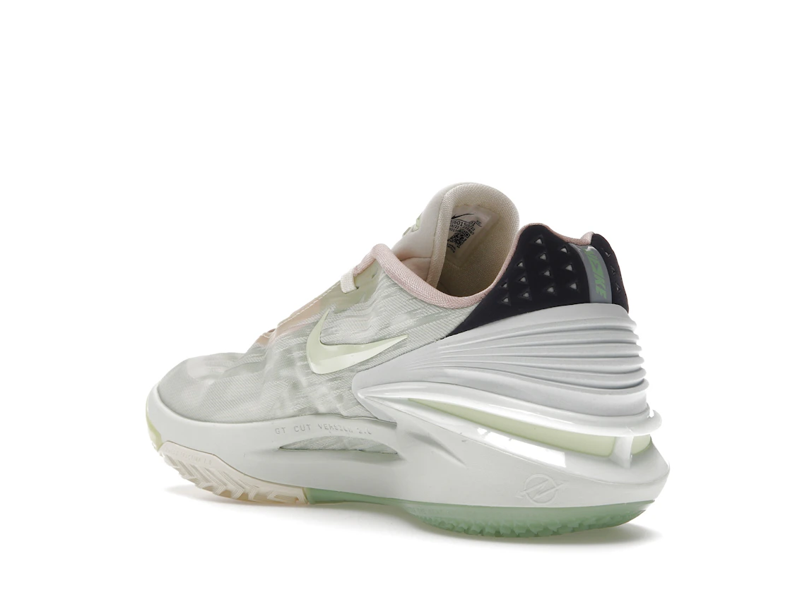 Vue 24 de Nike Zoom GT Cut 2 Barely Green