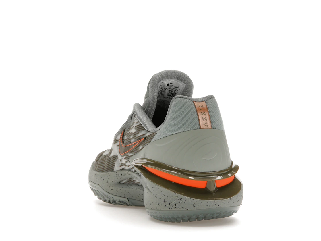 Vue 26 de Nike Zoom GT Cut 2 Devin Booker Keep It Tight