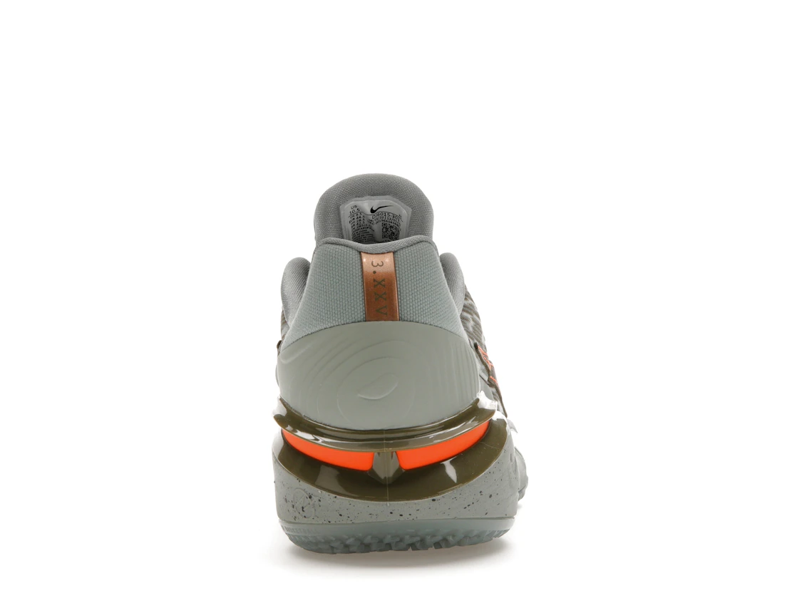 Vue 28 de Nike Zoom GT Cut 2 Devin Booker Keep It Tight