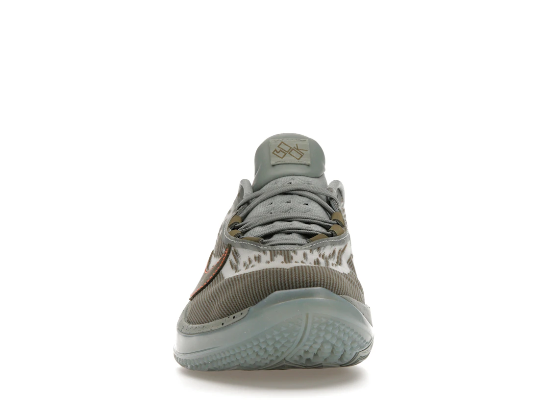 Vue 10 de Nike Zoom GT Cut 2 Devin Booker Keep It Tight