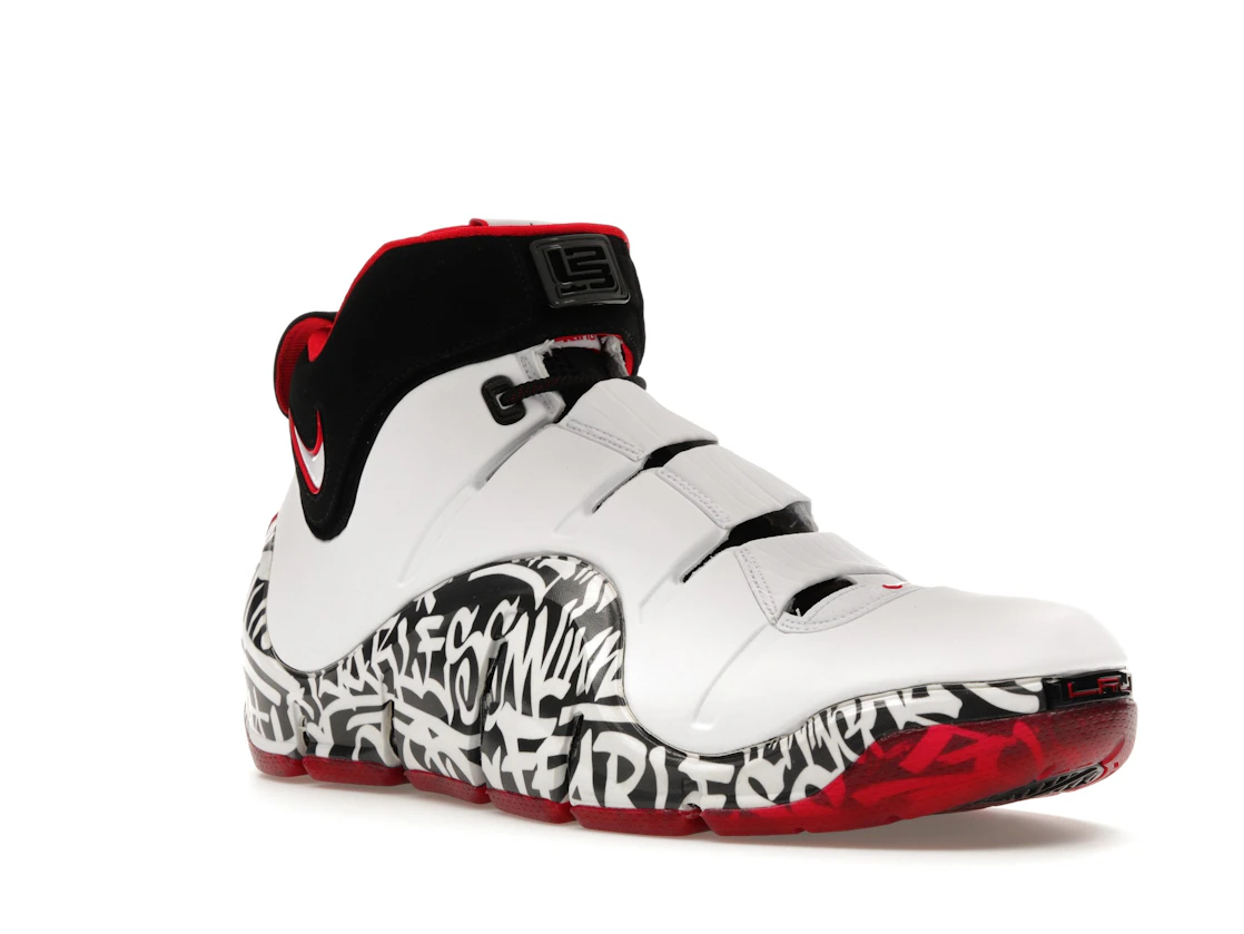 Vue 5 de Nike Zoom LeBron 4 Graffiti (2023)