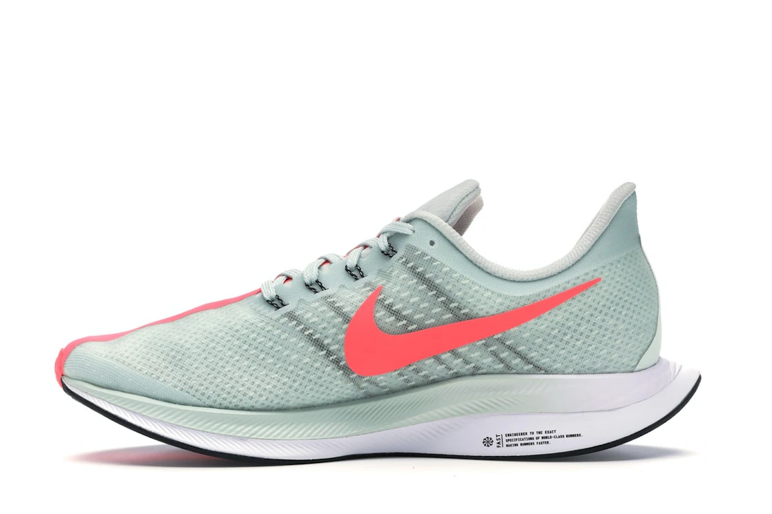 Vue 19 de Nike Zoom Pegasus 35 Turbo Wolf Grey Hot Punch 