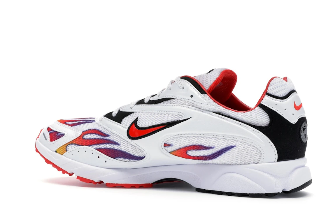 Vue 22 de Nike Zoom Streak Spectrum Plus Supreme White