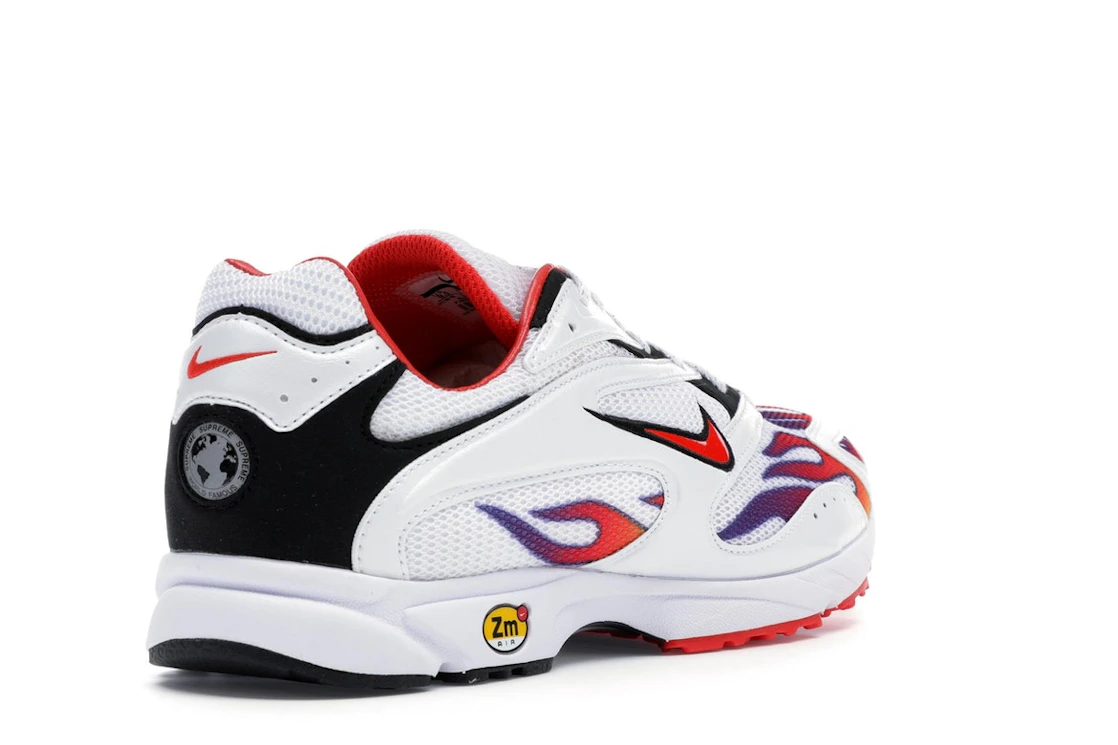 Vue 32 de Nike Zoom Streak Spectrum Plus Supreme White