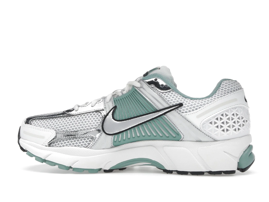 Vue 20 de Nike Zoom Vomero 5 Cannon 