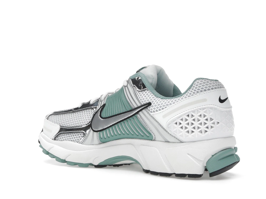 Vue 23 de Nike Zoom Vomero 5 Cannon 