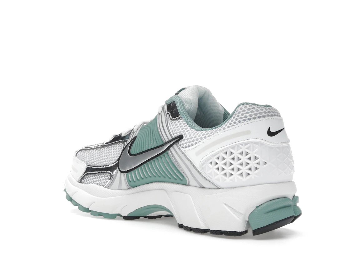 Vue 24 de Nike Zoom Vomero 5 Cannon 
