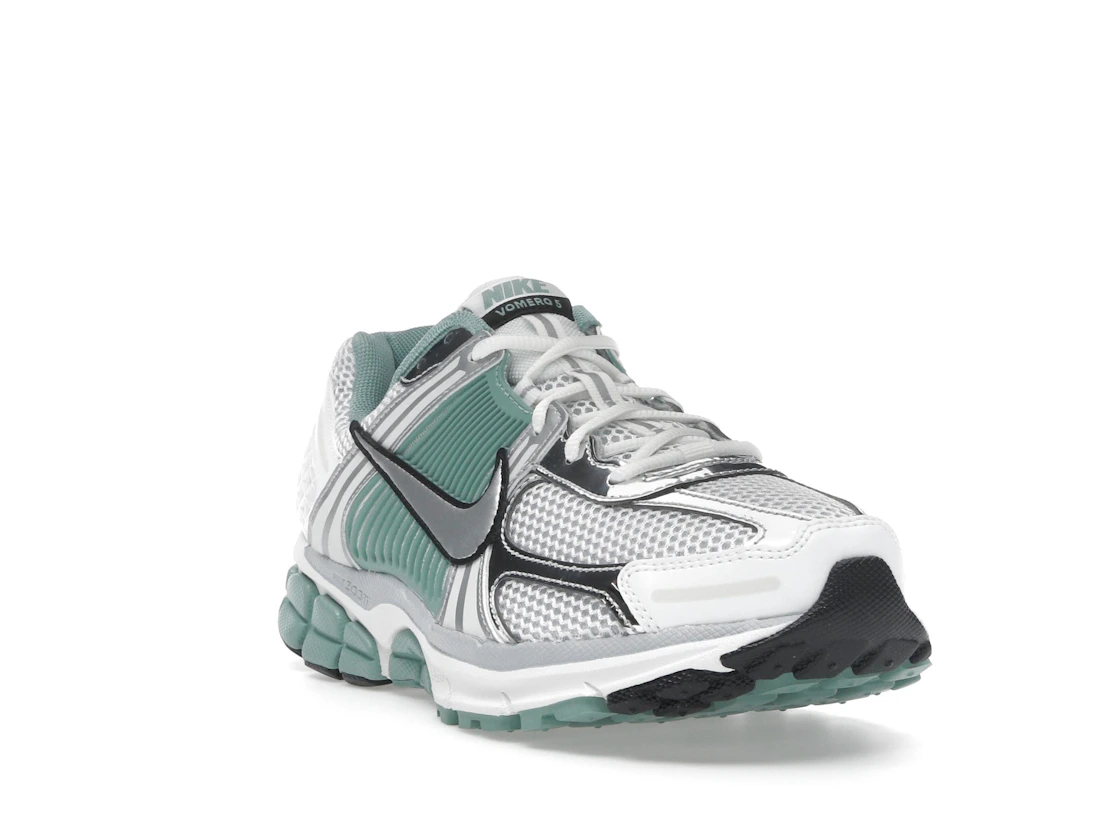 Vue 7 de Nike Zoom Vomero 5 Cannon 
