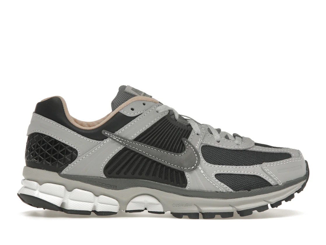 Vue 1 de Nike Zoom Vomero 5 Dark Smoke Grey Vachetta