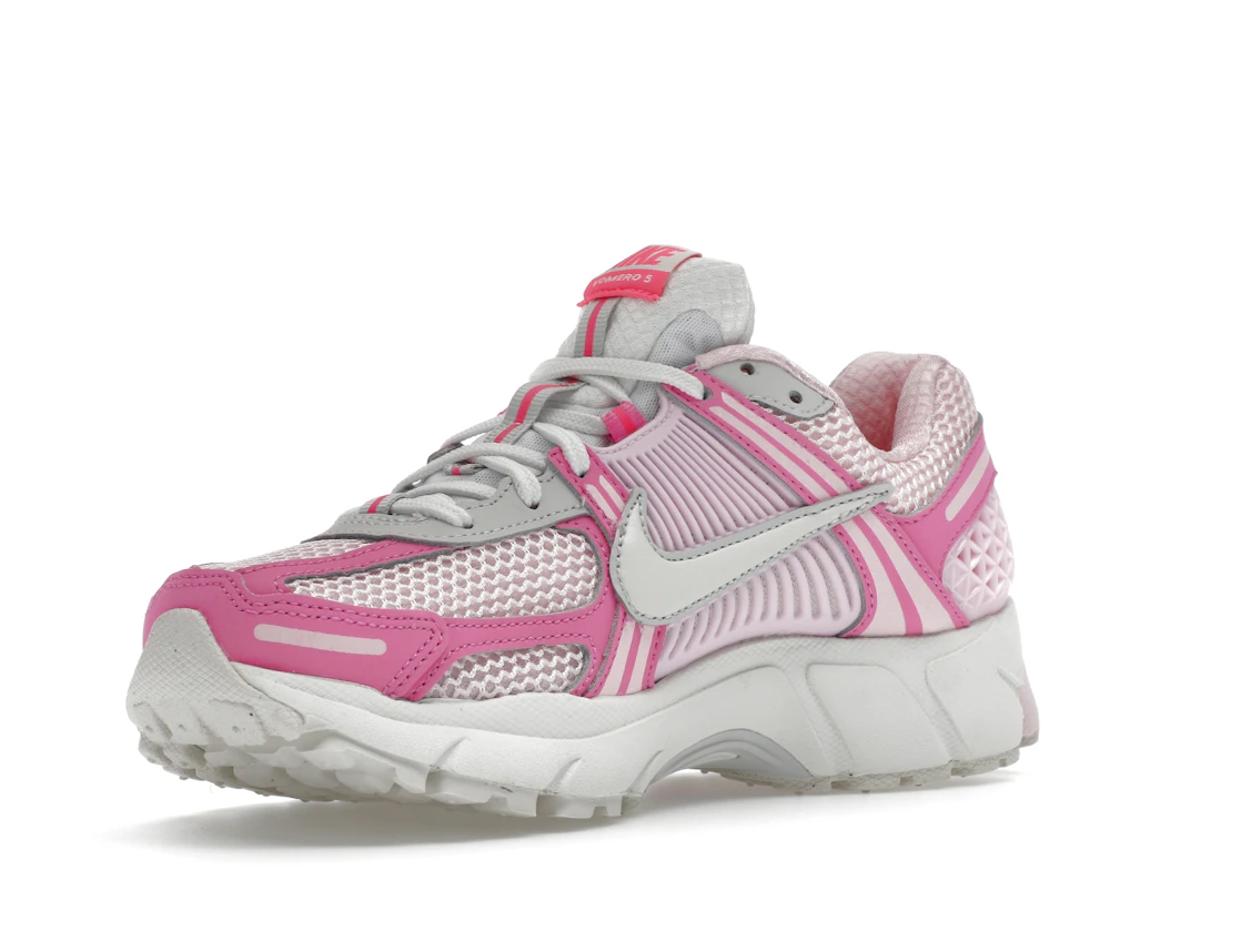 Vue 15 de Nike Zoom Vomero 5 Hyper Pink 