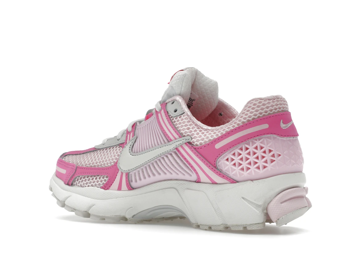 Vue 23 de Nike Zoom Vomero 5 Hyper Pink 