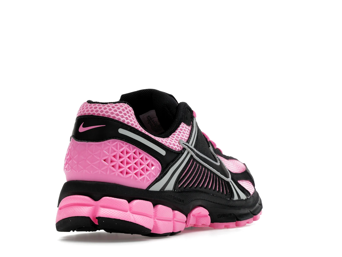 Vue 31 de Nike Zoom Vomero 5 Pink Spell Black 