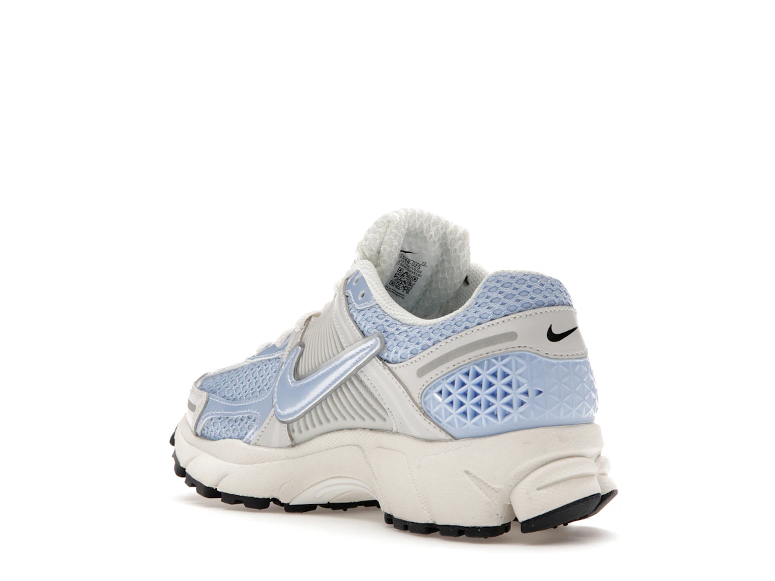 Vue 24 de Nike Zoom Vomero 5 Royal Tint Photon Dust 