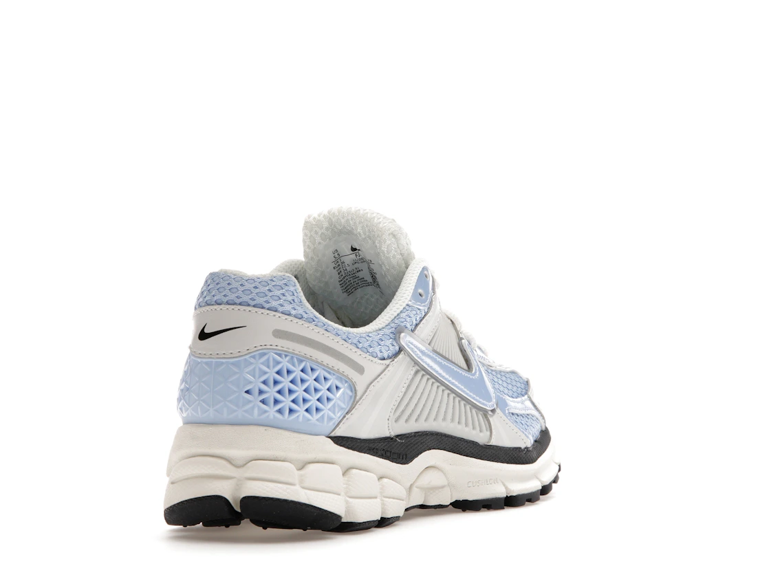 Vue 31 de Nike Zoom Vomero 5 Royal Tint Photon Dust 