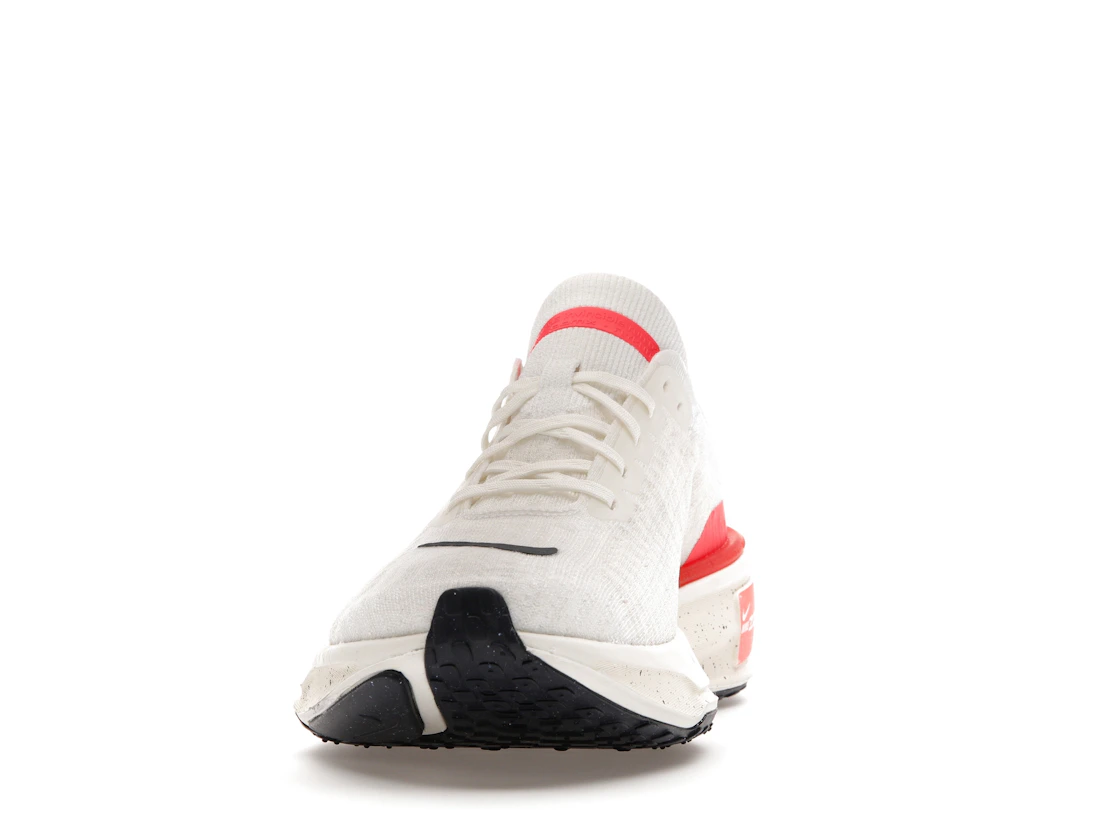 Vue 11 de Nike ZoomX Invincible Run 3 White Bright Crimson