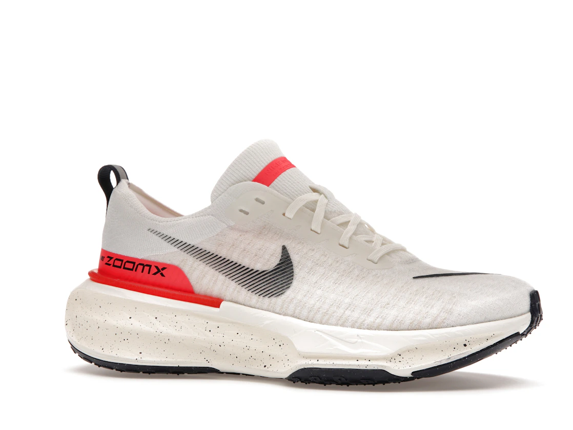 Vue 3 de Nike ZoomX Invincible Run 3 White Bright Crimson