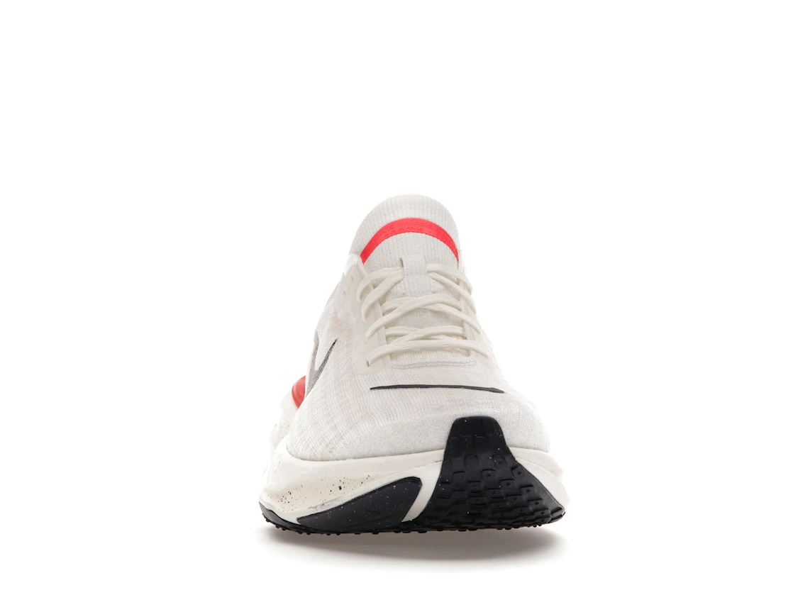 Vue 9 de Nike ZoomX Invincible Run 3 White Bright Crimson