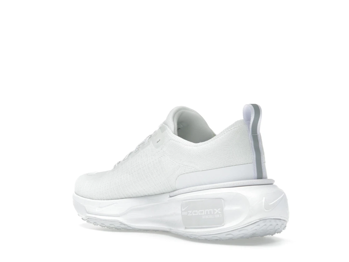 Vue 24 de Nike ZoomX Invincible Run 3 White Photon Dust 