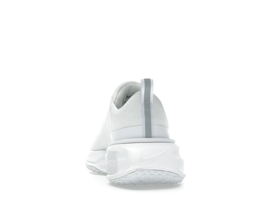 Vue 27 de Nike ZoomX Invincible Run 3 White Photon Dust 